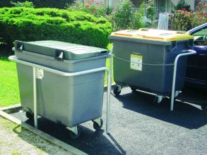Protège conteneur PANTAGRUEL arceau fixe pour poubelle aménagement urbain mobilier de collectivités